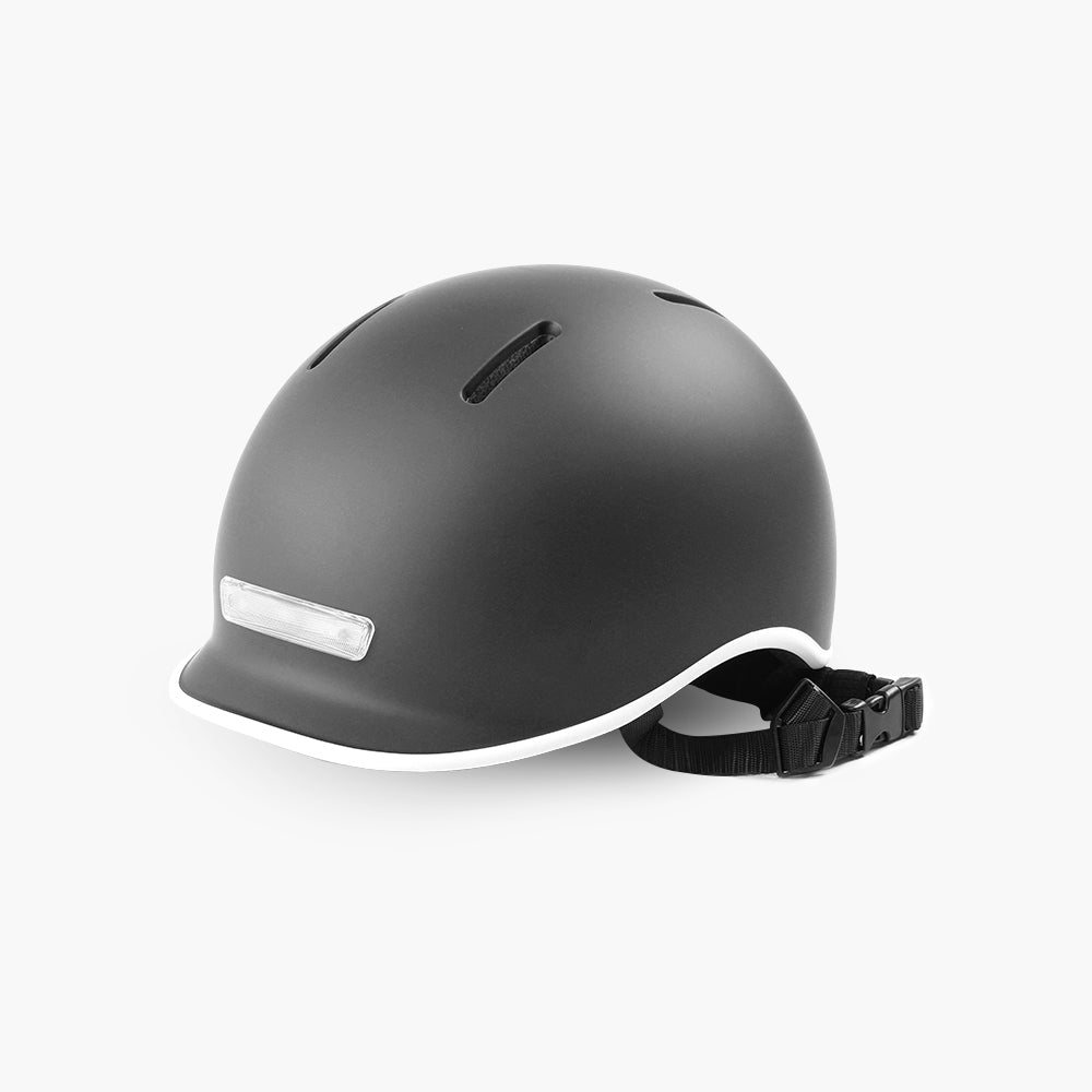 Casque élégant avec lumière