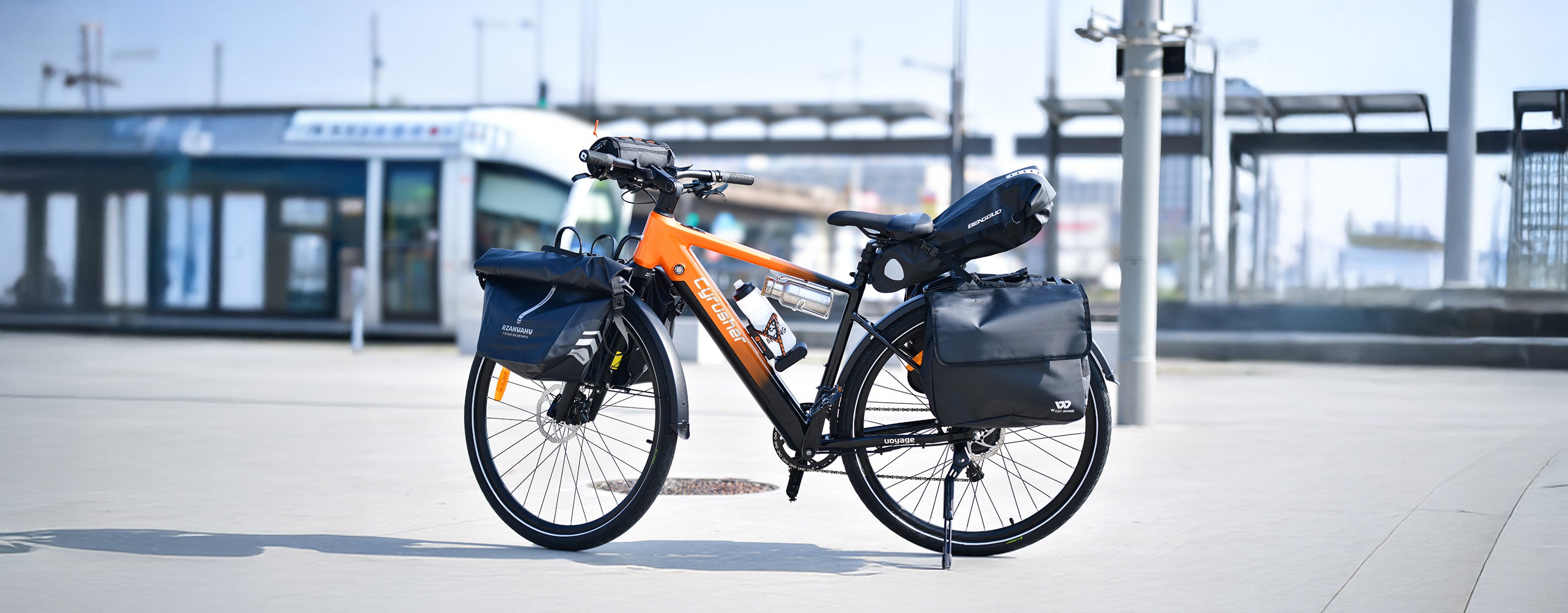 Construit pour explorer. Prêt à endurer.