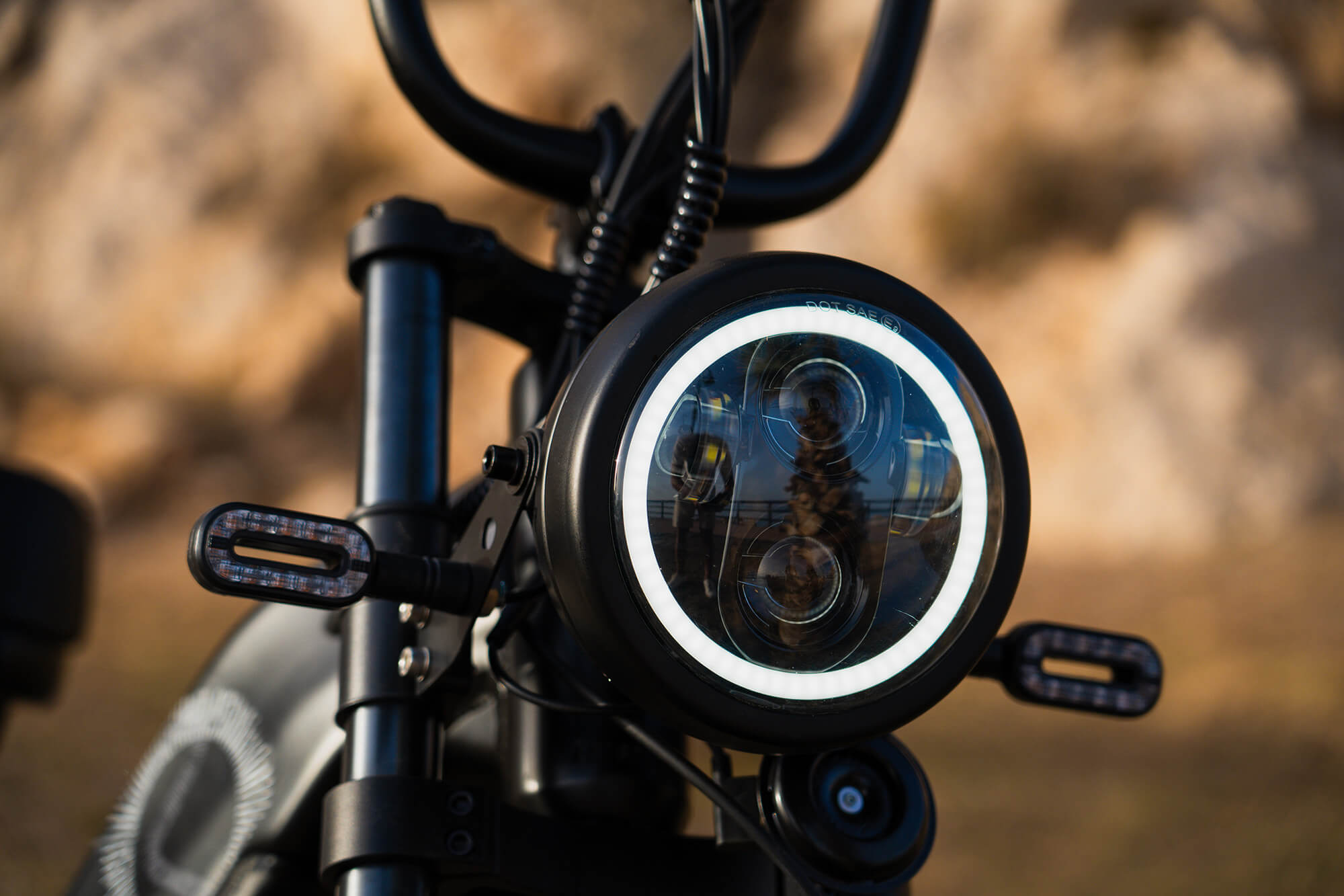 Phare du Vélo électrique à double batterie et double moteur Cyrusher Scout Pro